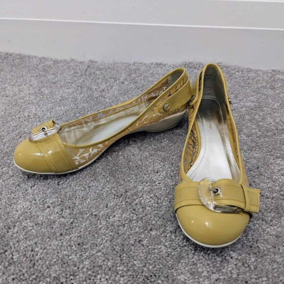 Yellow Print Flats - Picture 5 of 6